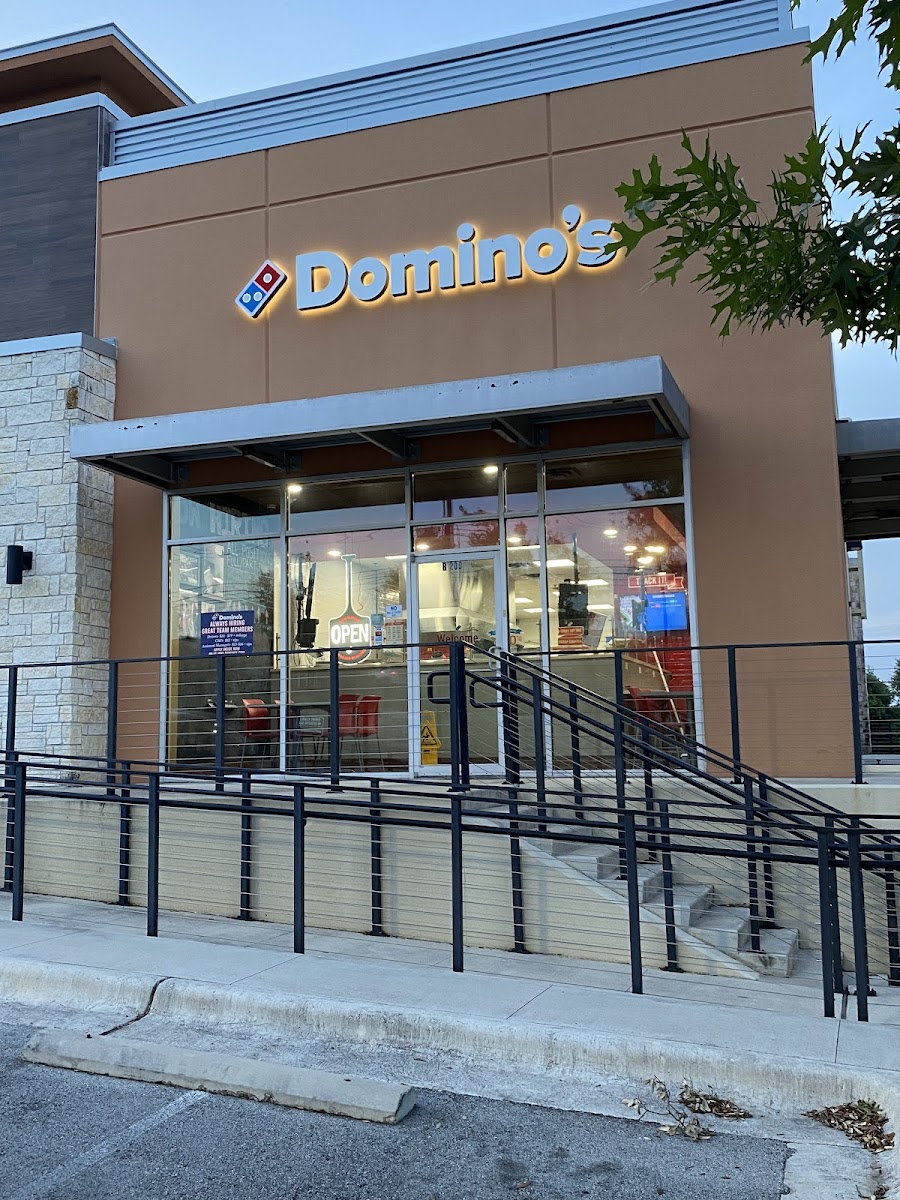 Domino's Pizza Bee Cave